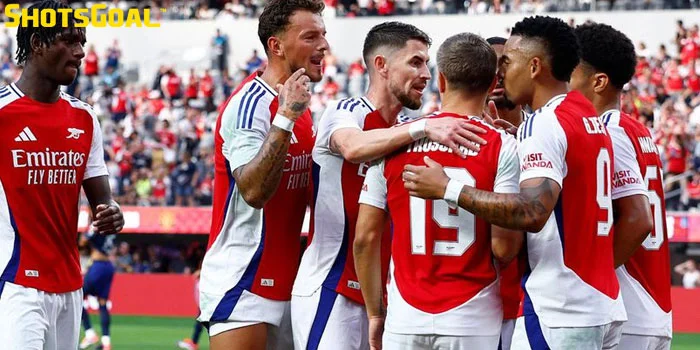 Arsenal Diprediksi Belum Bisa Kalahkan Manchester City Dalam Juara Premier League