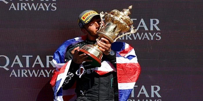 Lewis Hamilton – Meraih Kemenangan Gemilang Di kandang Sendiri Di Grand Prix Inggris