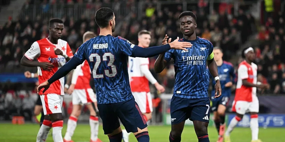 Pertahanan Bersejarah & Bintang Muda Hadirkan Catatan Gila