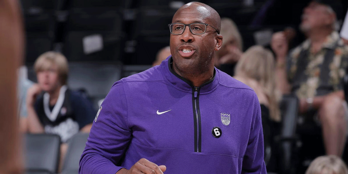 Mike Brown Kembali Menghadapi Mantan Timnya di Sacramento